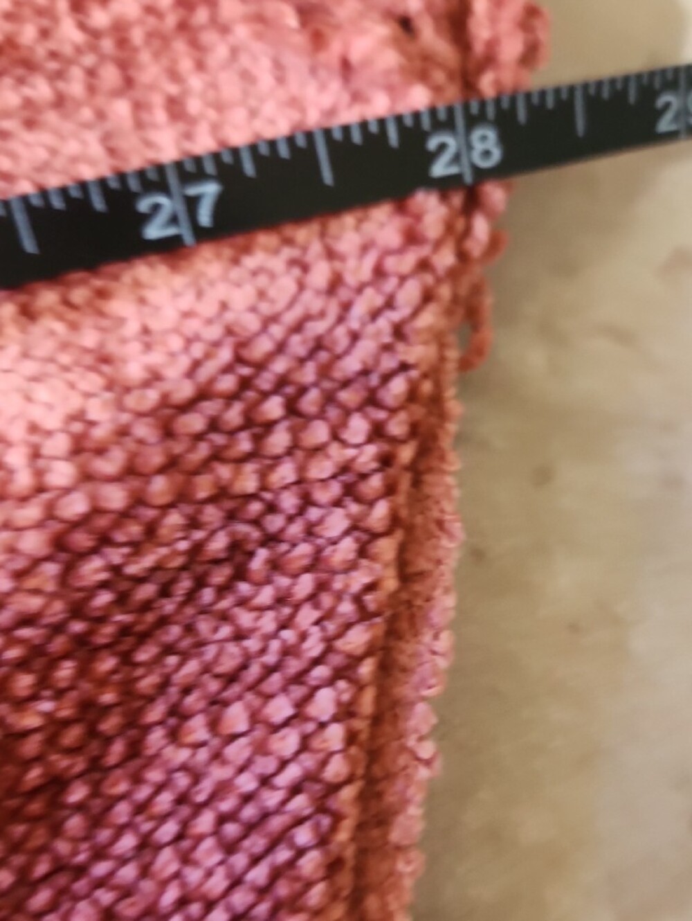 easel Rose Heathered Crewneck Sweater Wears Oversized. - Picture 7 of 9